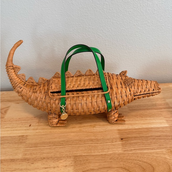 kate spade “Swamped” Wicker 3D Alligator Bag - Picture 2 of 10